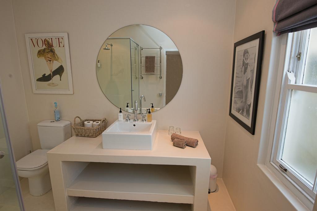 The M A P Room At Aloe Corner Self Catering Franschhoek Εξωτερικό φωτογραφία
